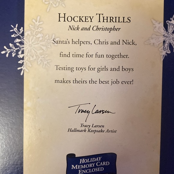 Hallmark Keepsake Hockey Thrills ornament - Picture 4 of 7
